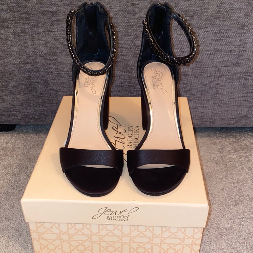 Jewel Badgley Mischka Black Ankle Strap Heels